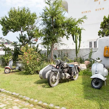 Piccolo Luisa Otel 3*