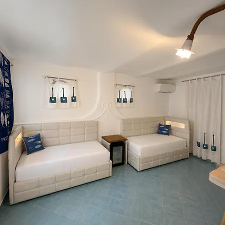 Piccolo Luisa Hotel 3*