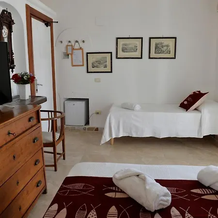 Piccolo Luisa 3* Ponza