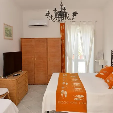 Piccolo Luisa Szálloda 3*