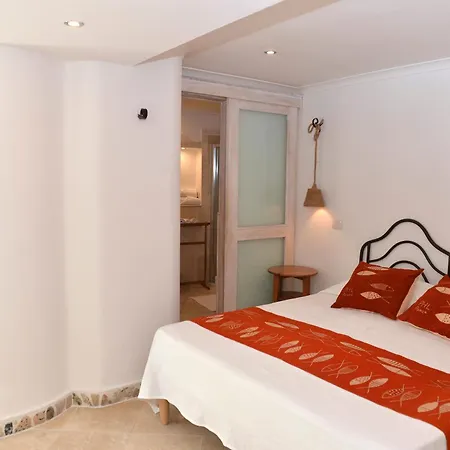 Piccolo Luisa Hotel 3*