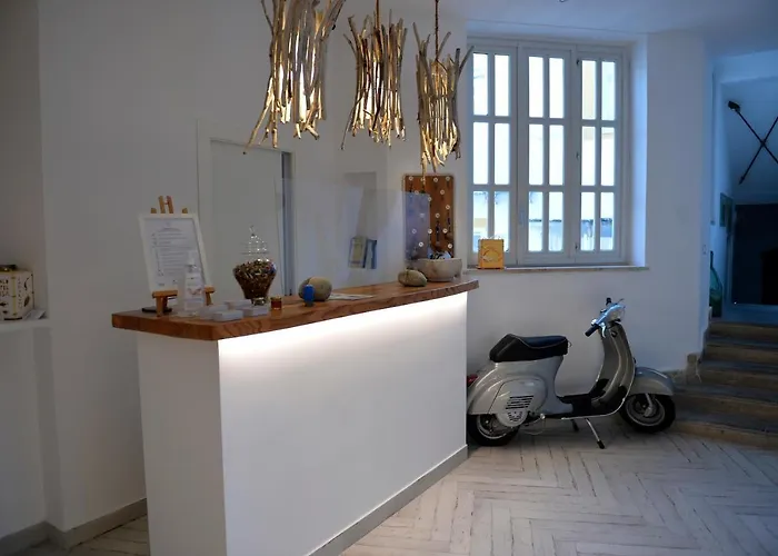 Piccolo Luisa 3* Ponza